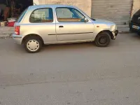 Second-hand Nissan Micra 54 CP (39 kW) 2000 Gri Hatchback