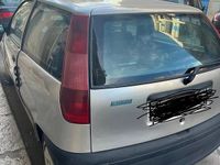 Usata Fiat Punto 73 CV (53 kW) 1997 Grigio Utilitaria