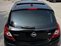Usata Opel Corsa 86 CV (63 kW) 2013 Nero Berlina