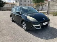 Usata Renault Scenic E-Tech 110 CV (80 kW) 2011 Nero Monovolume