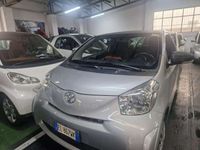 usata Toyota iQ - 2012 automatica solo 26900km garanzia