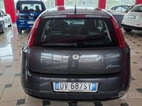 Usata Fiat Grande Punto Emotion 90 CV (66 kW) 2009 Grigio Utilitaria