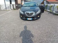 Usata Lancia Delta 120 CV (88 kW) 2011 Grigio Utilitaria