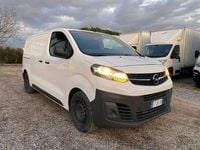Usata Opel Vivaro Essentia 122 CV (89 kW) 2019 Bianco Monovolume