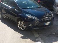 Usata Ford Fiesta 80 CV (58 kW) 2012 Blu/azzurro Utilitaria