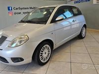 Usata Lancia Ypsilon 60 CV (44 kW) 2007 Grigio Utilitaria