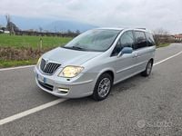 Usata Lancia Phedra 170 CV (125 kW) 2009 Grigio Monovolume