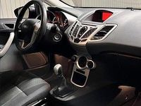 Usata Ford Fiesta Titanium 82 CV (60 kW) 2009 Grigio Berlina