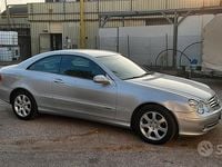 Usata Mercedes CLK270 Elegance 170 CV (125 kW) 2003 Argento Coupé