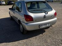 Usata Ford Fiesta 75 CV (55 kW) 1997 Grigio Utilitaria