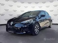 Usata Renault Clio V Equilibre 101 CV (74 kW) 2023 Nero Berlina