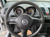 Usado VW Lupo Highline 75 CV (55 kW) 2002 Gris Utilitario