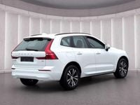 Usado Volvo XC60 Momentum 197 HP (144 kW) 2022 Branco SUV