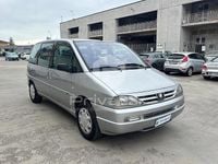Usata Peugeot 806 109 CV (80 kW) 2000 Grigio Monovolume