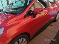 Usata Renault Clio GrandTour 75 CV (55 kW) 2013 Rosso Station wagon