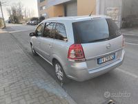 Usata Opel Zafira Business 125 CV (91 kW) 2014 Giallo Monovolume