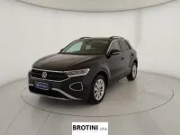 Usata VW T-Roc Edition 150 CV (110 kW) 2024 Nero metallizzato SUV