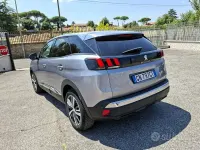 Usata Peugeot 3008 Allure 131 CV (96 kW) 2023 Grigio SUV