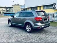 Usata Fiat Freemont 140 CV (102 kW) 2012 Grigio SUV