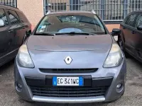 Usata Renault Clio 101 CV (74 kW) 2011 Grigio Station wagon