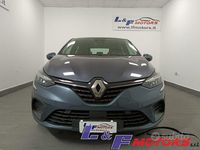 Usata Renault Clio V 140 CV (102 kW) 2022 Grigio Berlina