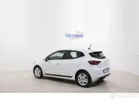 Usata Renault Clio V Business 101 CV (74 kW) 2022 Bianco Berlina