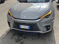 Usata Lexus LBX 91 CV (66 kW) 2024 Grigio SUV