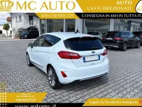 Usata Ford Fiesta Vignale 101 CV (74 kW) 2018 Bianco Utilitaria