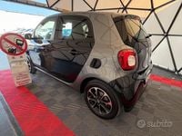 Usata Smart ForFour Passion 70 CV (51 kW) 2017 Nero Utilitaria