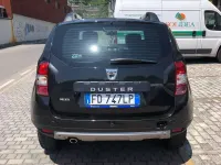 Usata Dacia Duster Lauréate 90 CV (66 kW) 2016 Nero SUV