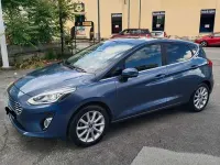 Usata Ford Fiesta Titanium 86 CV (63 kW) 2019 Blu/azzurro Utilitaria