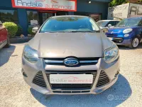 Usata Ford Focus 116 CV (85 kW) 2011 Grigio Berlina