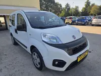 Usata Fiat Qubo Lounge 69 CV (50 kW) 2018 Bianco Monovolume