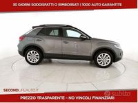 Nuova VW T-Roc Life 150 CV (110 kW) 2025 Grigio SUV