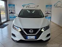 Usata Nissan Qashqai N-Connecta 115 CV (84 kW) 2020 Bianco SUV