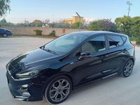 Second-hand Ford Fiesta Vignale 86 CP (63 kW) 2018 Negru Hatchback