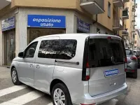 Usata VW Caddy 102 CV (75 kW) 2021 Grigio metallizzato Monovolume