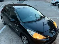 Usata Peugeot 207 68 CV (50 kW) 2010 Nero Berlina