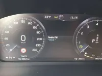 Usata Volvo XC40 Momentum 129 CV (94 kW) 2021 Pearl white SUV