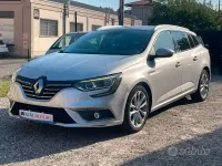 Usata Renault Mégane GrandTour 110 CV (80 kW) 2017 Grigio Station wagon