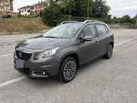 Usata Peugeot 2008 83 CV (61 kW) 2019 Grigio SUV
