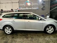 Usata Ford Focus 120 CV (88 kW) 2017 Grigio Station wagon