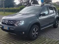 Usata Dacia Duster 109 CV (80 kW) 2017 Grigio SUV