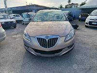 Usata Lancia Delta Gold 119 CV (87 kW) 2011 Grigio Utilitaria