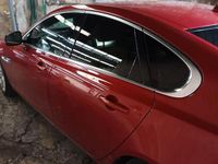 Usata Jaguar XF 200 CV (147 kW) 2017 Rosso Berlina