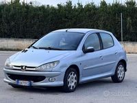 Usata Peugeot 206 67 CV (49 kW) 2006 Blu Berlina