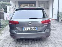 Usata VW Passat Highline 150 CV (110 kW) 2015 Grigio Station wagon