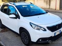 Usata Peugeot 2008 Active 82 CV (60 kW) 2017 Bianco SUV