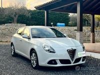 Usata Alfa Romeo Giulietta 105 CV (77 kW) 2013 Bianco Utilitaria
