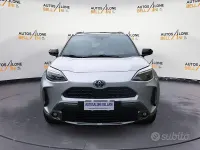 Usata Toyota Yaris Cross 116 CV (85 kW) 2022 Grigio SUV